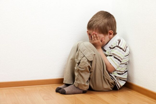 Детский стресс: причины и проявления в раннем возрасте